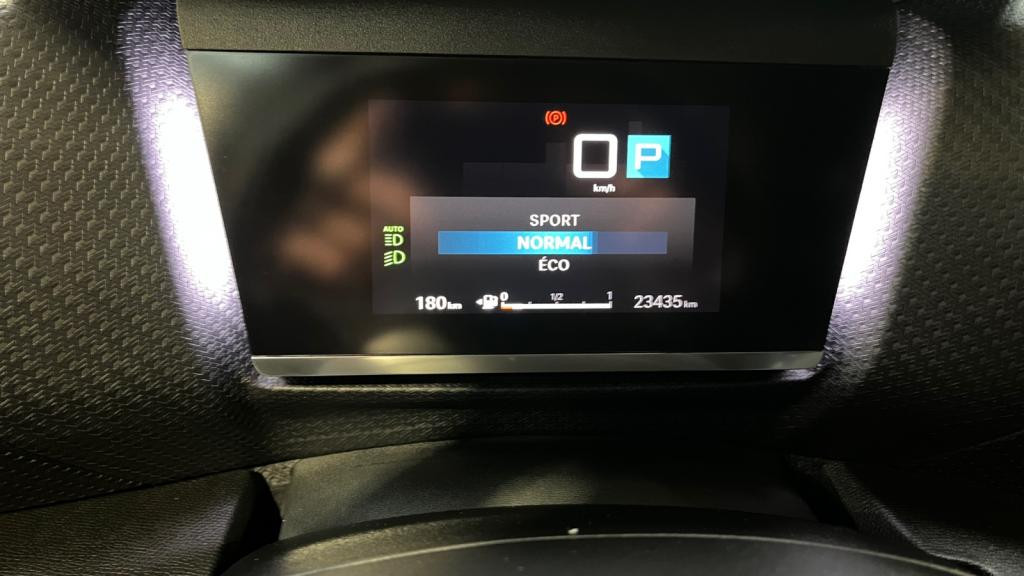 Nouvelle CITROEN C4 X  1.5 BlueHDi 16V - 130 S&S - EAT8  Max